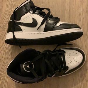 100% authentic Air Jordan 1 mid